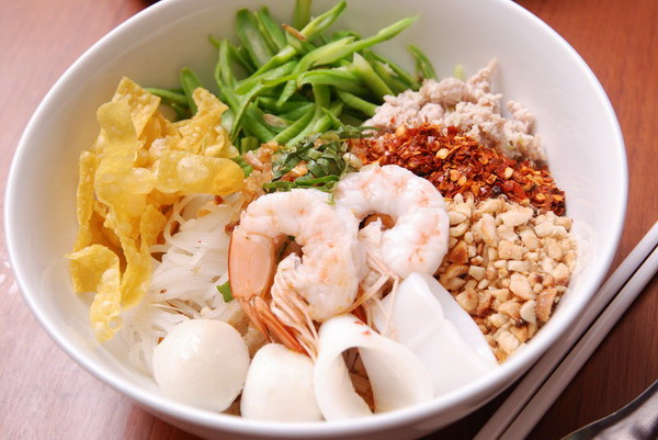 ก๋วยเตี๋ยวสุโขทัยแม่ศรีวรรณ